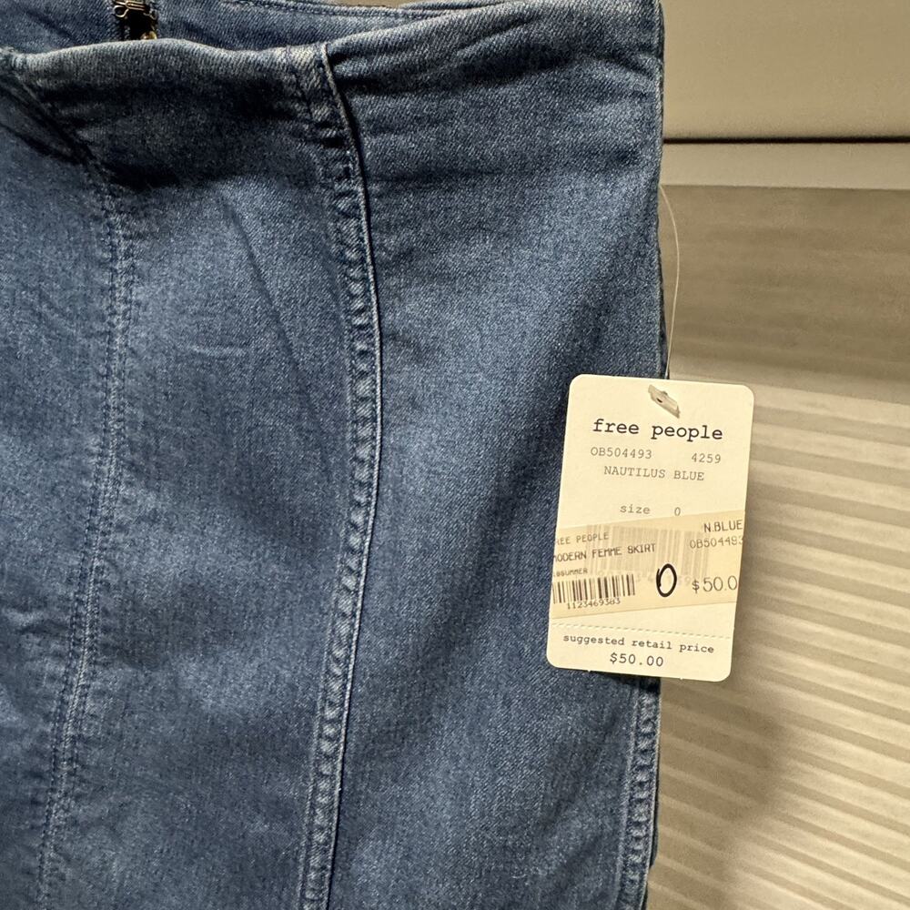 NWT - Free People OB504493 Women's Sz 0 Nautilus Blue Femme Denim Mini Skirt - Picture 10 of 10